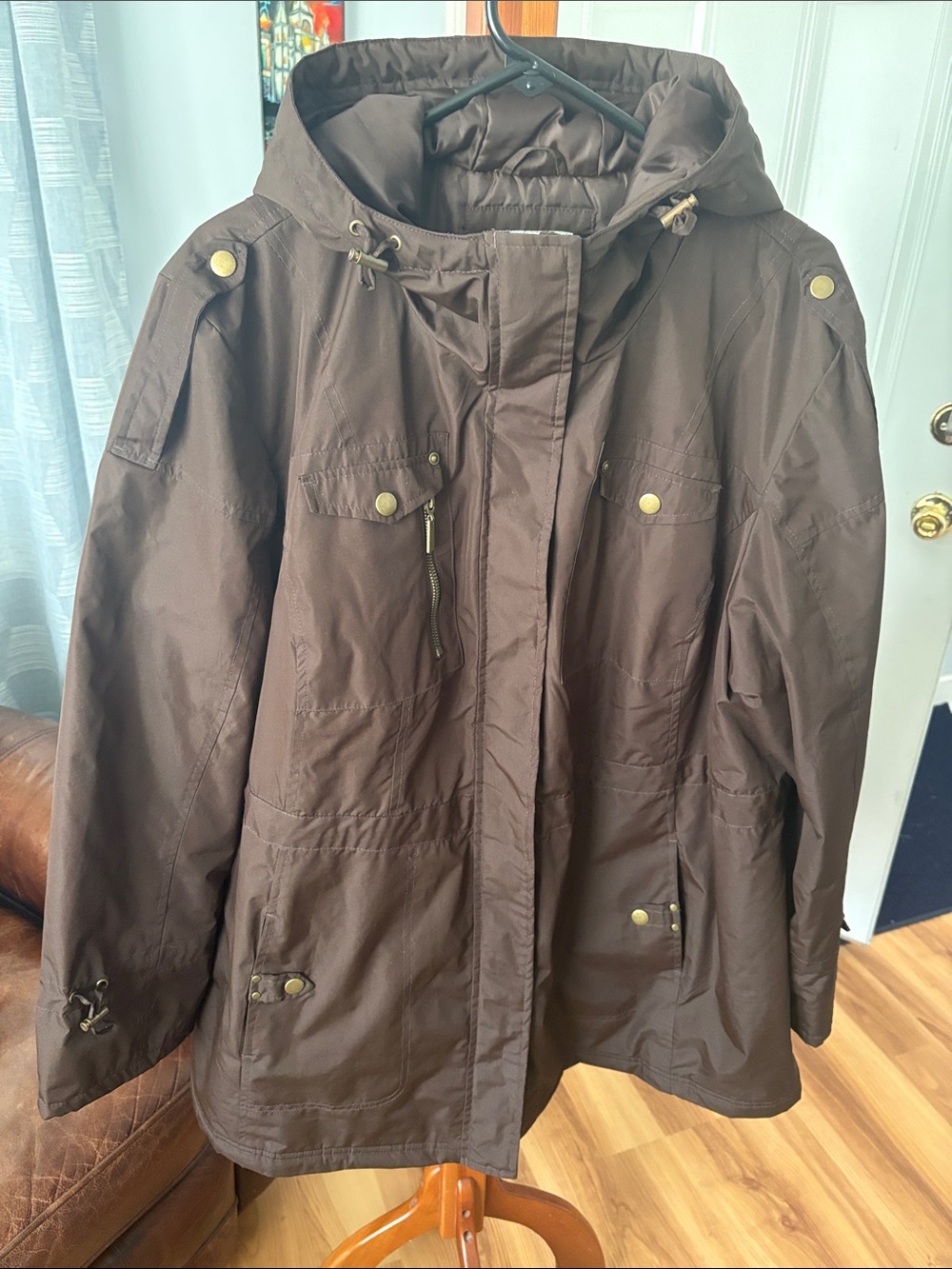 Women's Hooded Utility Jacket in Brown with Snap Pockets